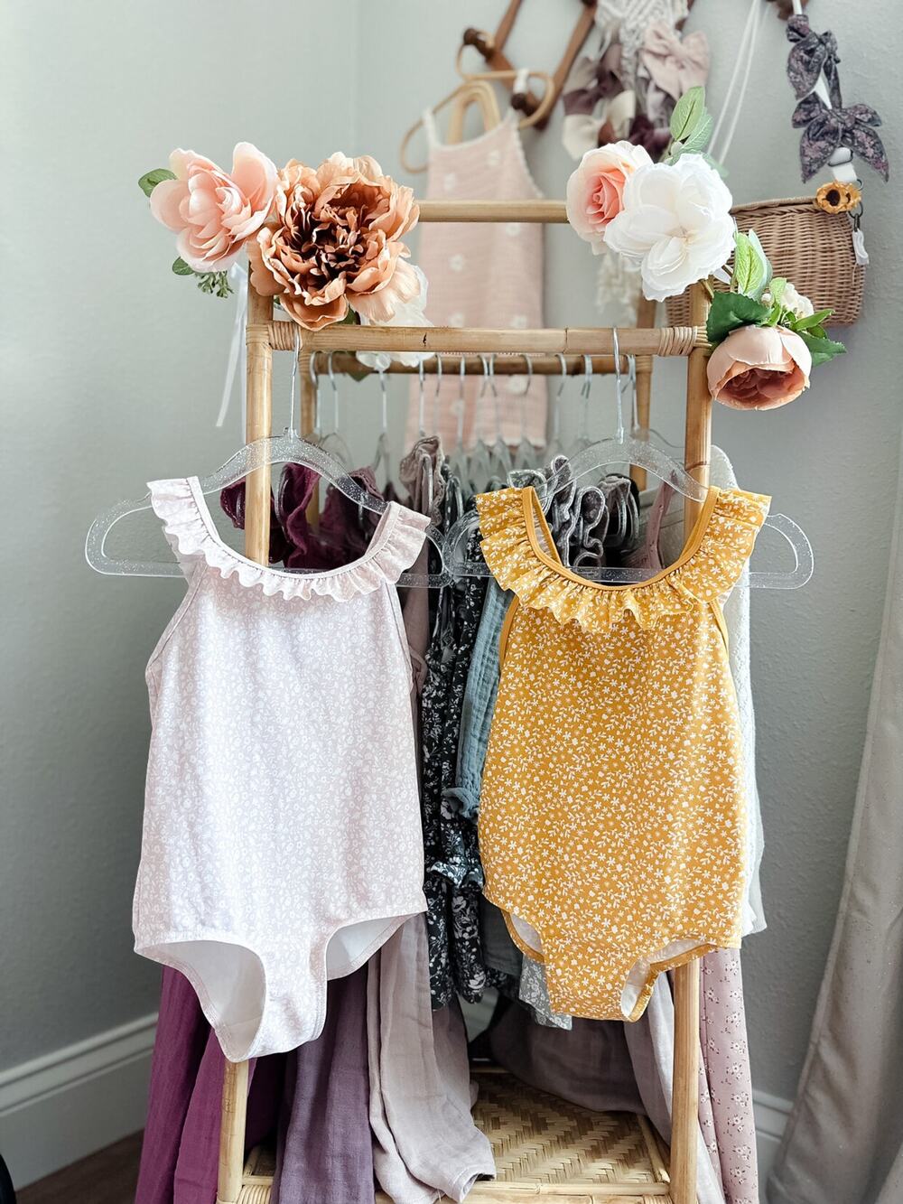 2pc Blooming Golden + Blush Floral Minimalist Swimsuit Lot 3/4